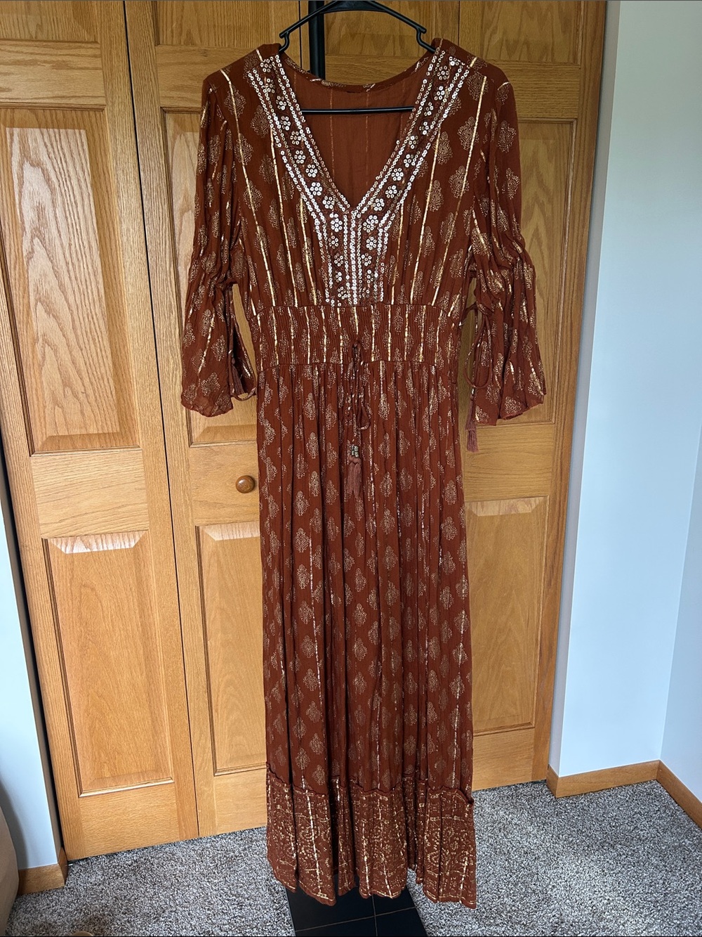 Boho V-Neck Maxi Dress in Rust with Embroidered Accents